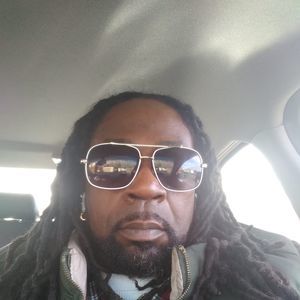 Meet your Posher, Atif